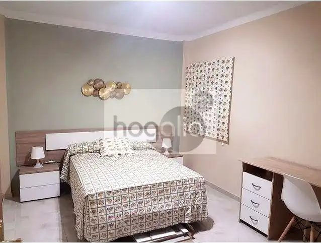Bedroom of Ground floor for rent in Sevilla  with Air Conditioner and Furnished
