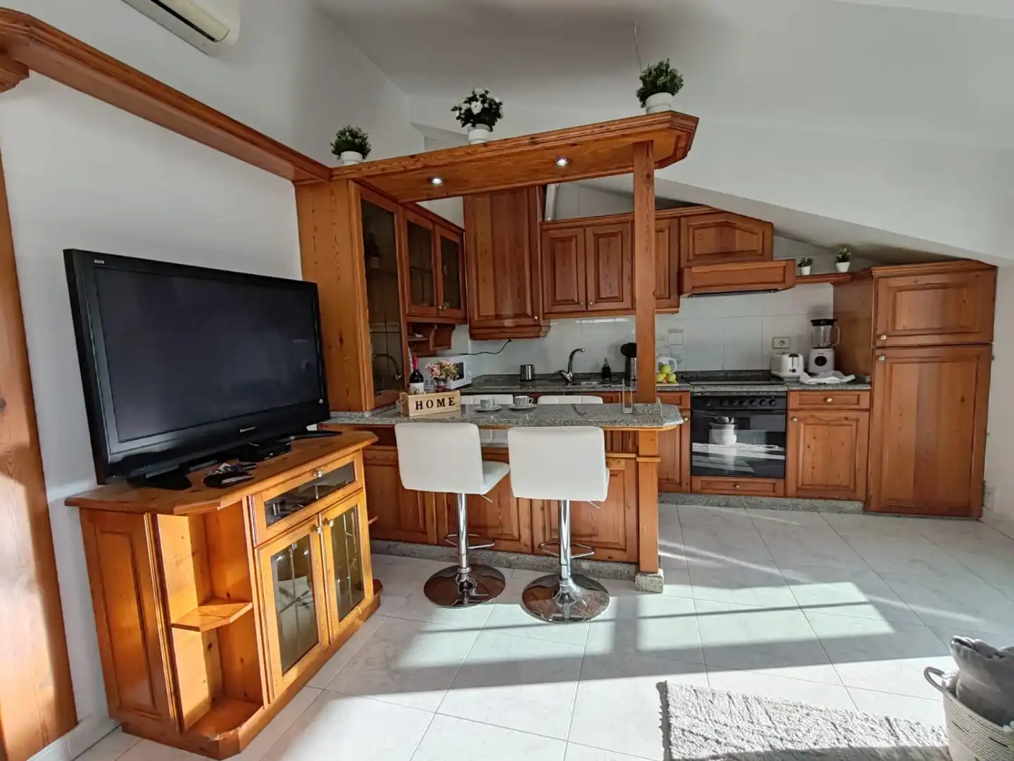 Kitchen of Attic for sale in Caldas de Reis  with Air Conditioner, Heating and Storage room