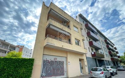 Exterior view of Flat for sale in Girona Capital  with Heating