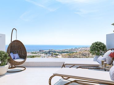 Casa con jardín en venta en La Cala Mijas