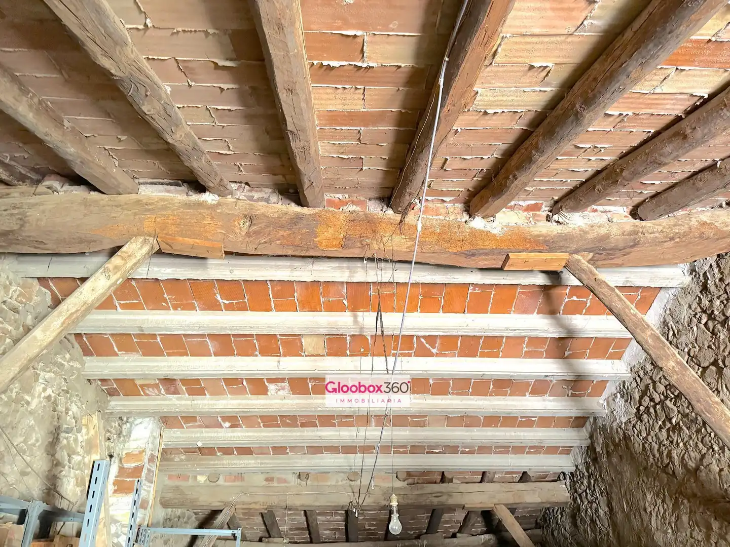 Casa o chalet en venta en Montbrió del Camp con Amueblado, Balcón y Alarma