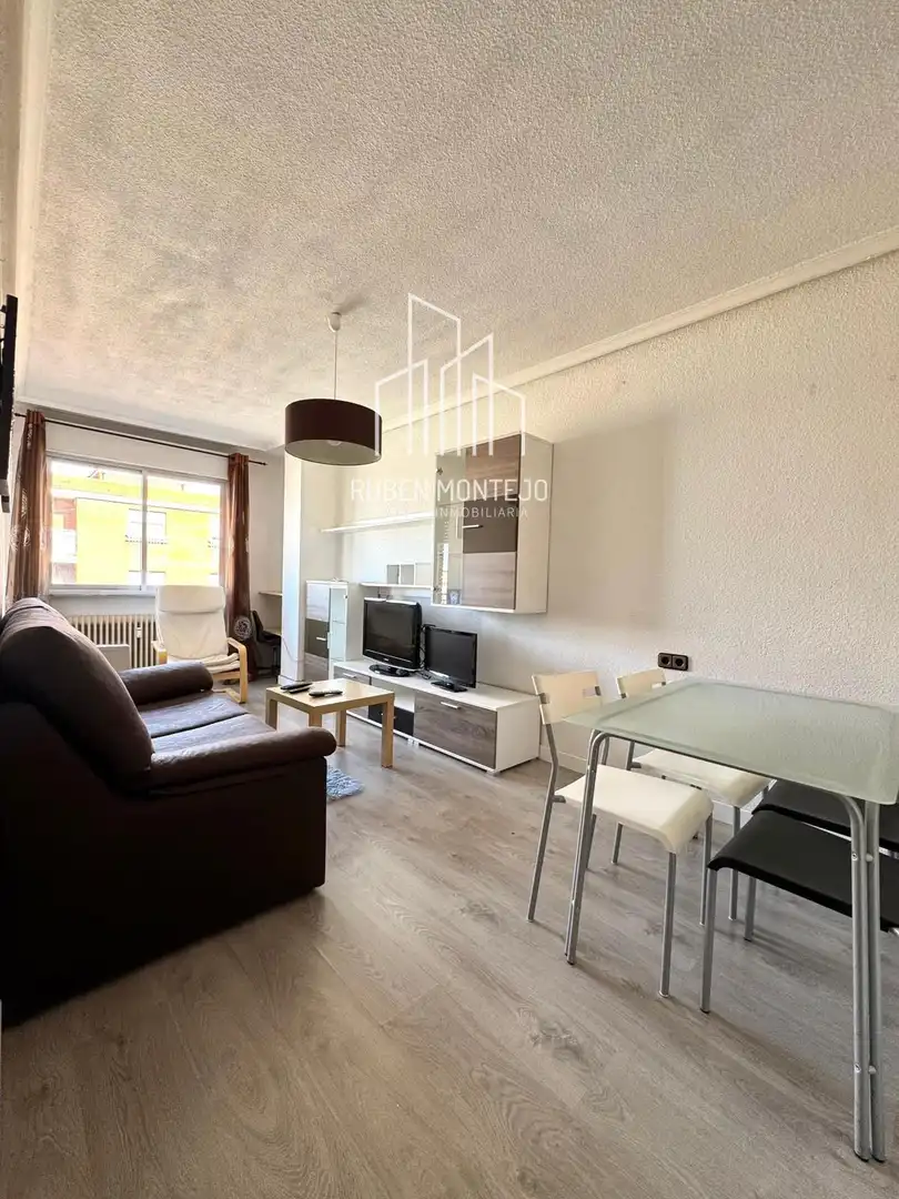 Außenansicht von Wohnung zur untervermieten in Salamanca mit Heizung, Terrasse und Möbliert