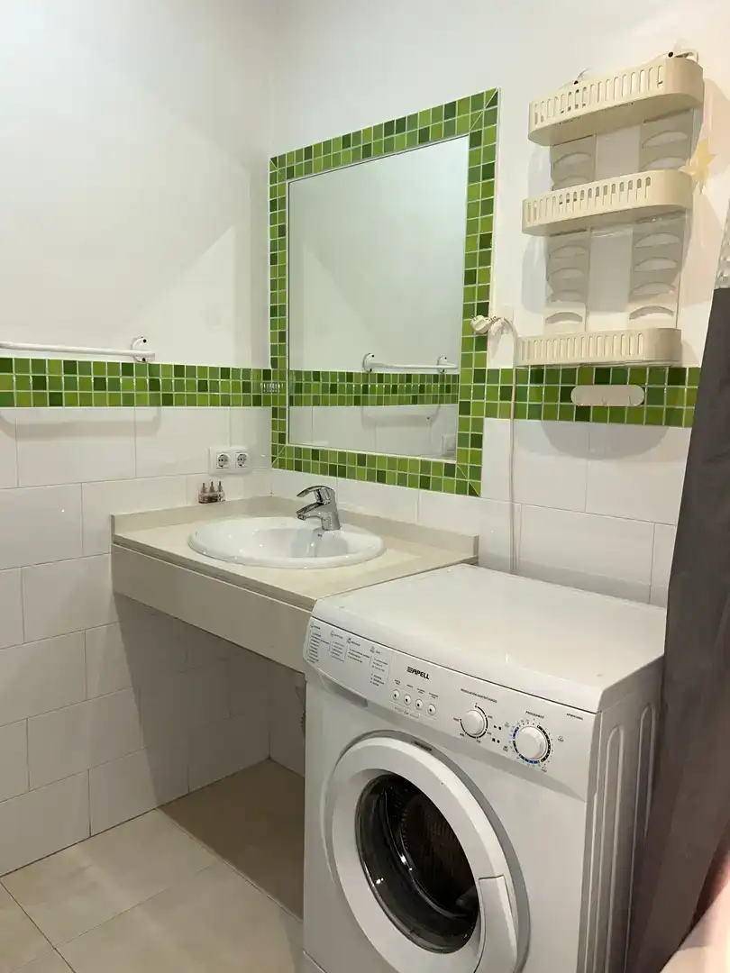 Baño de Piso en venta en Moguer con Balcón