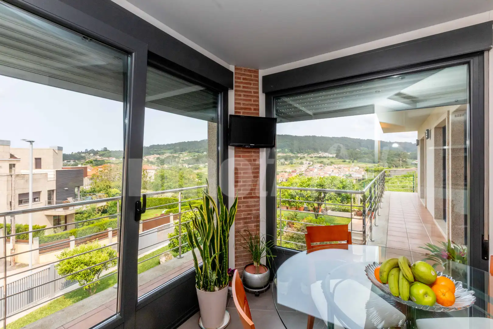 Terraza de Casa o chalet en venta en Sanxenxo con Calefacción, Jardín privado y Parquet