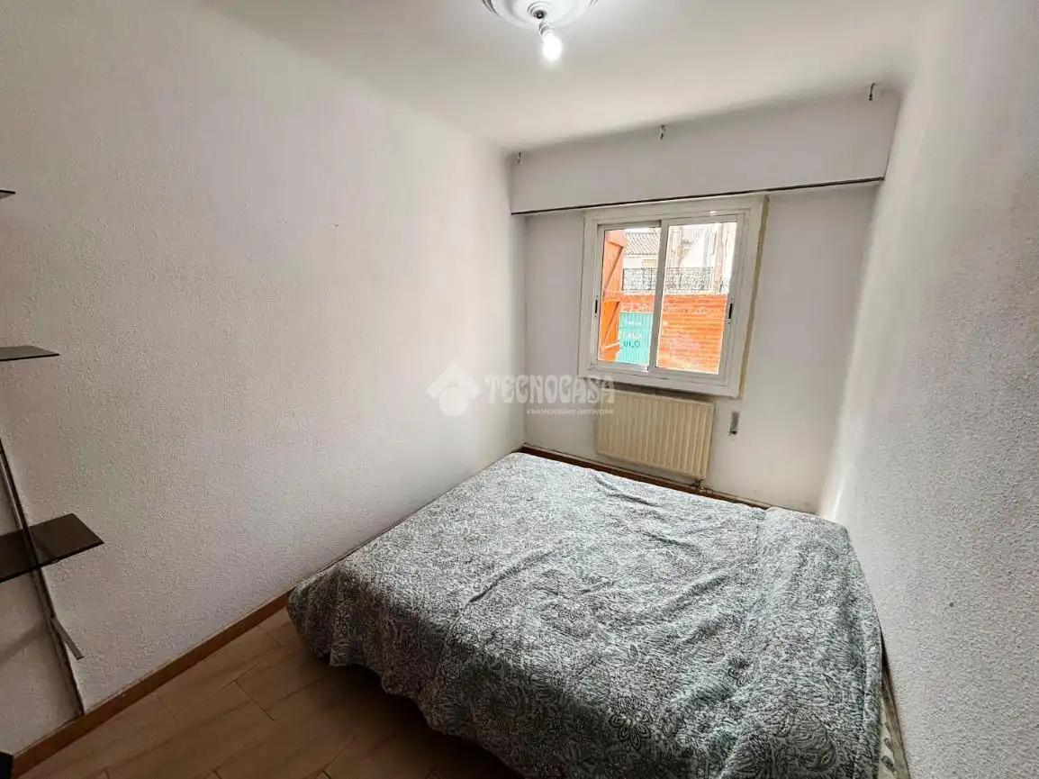 Habitación de Piso en venta en Alagón con Balcón
