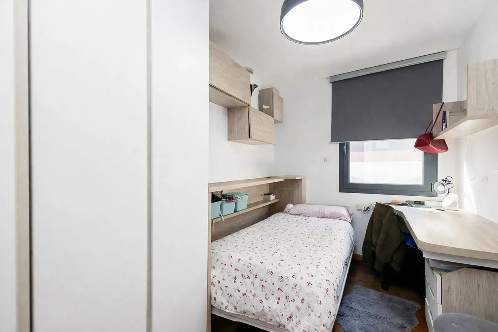 Bedroom of Houses for sale in Castelldefels  with Air Conditioner, Heating and Parquet flooring