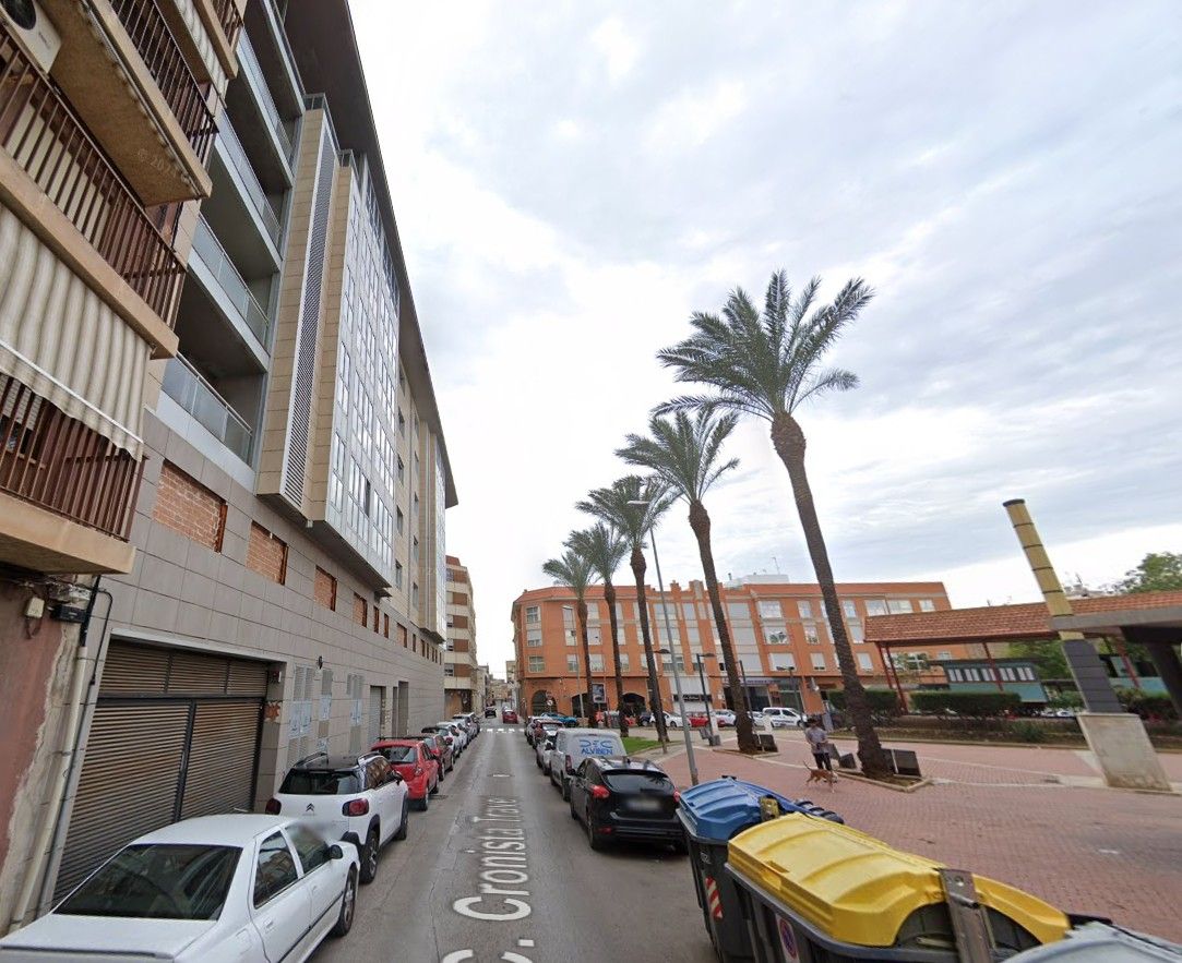 Vista exterior de Edificio en venta en Vila-real con Piscina comunitaria