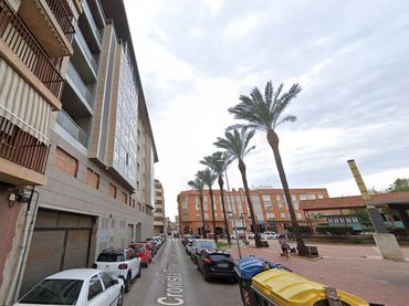Mixt residencial amb piscina en venda a Carrer Cronista Traver 36