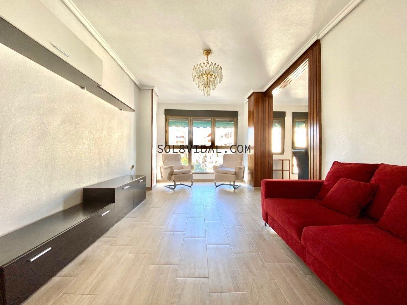 Vista exterior de Pis de lloguer en Orihuela amb Aire condicionat, Calefacció i Balcó