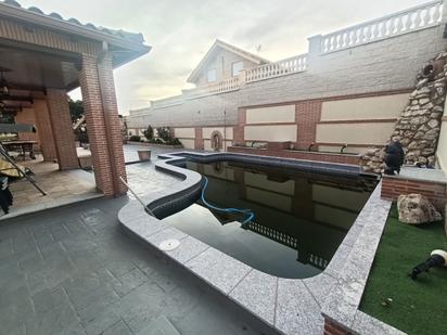 Piscina de Casa o xalet en venda en El Álamo amb Aire condicionat, Terrassa i Piscina