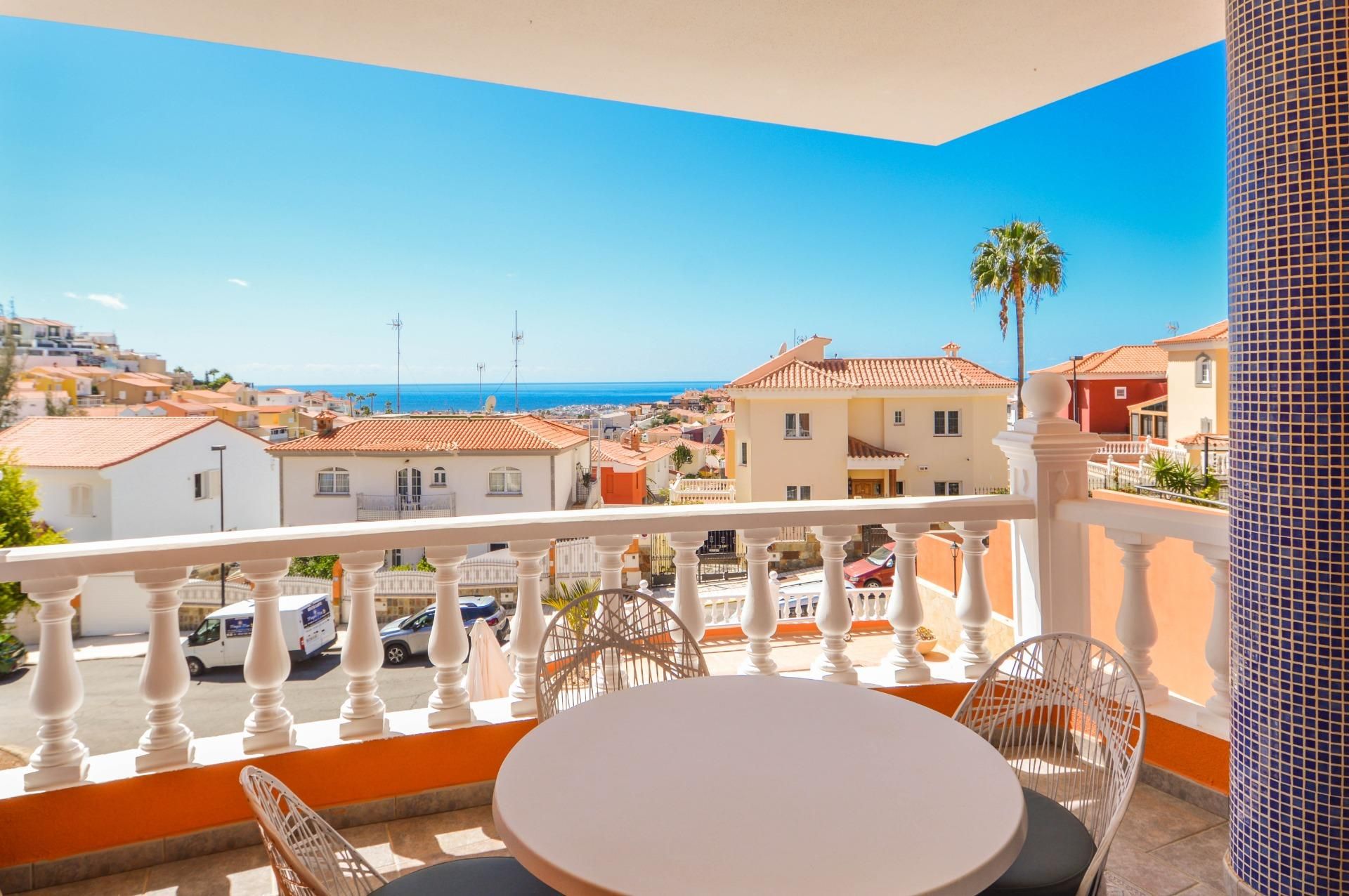 Terrassa de Apartament de lloguer en Mogán amb Aire condicionat, Terrassa i Traster