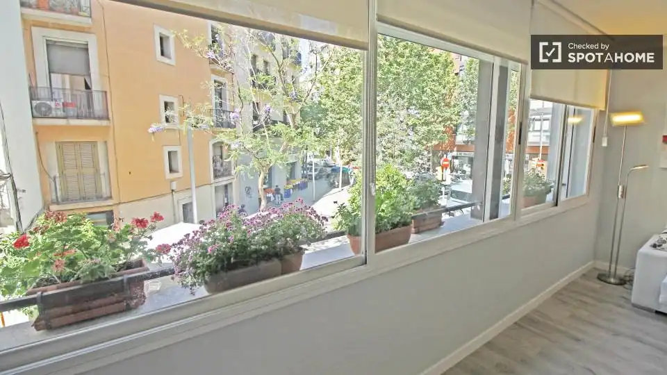 Room in El Poblenou