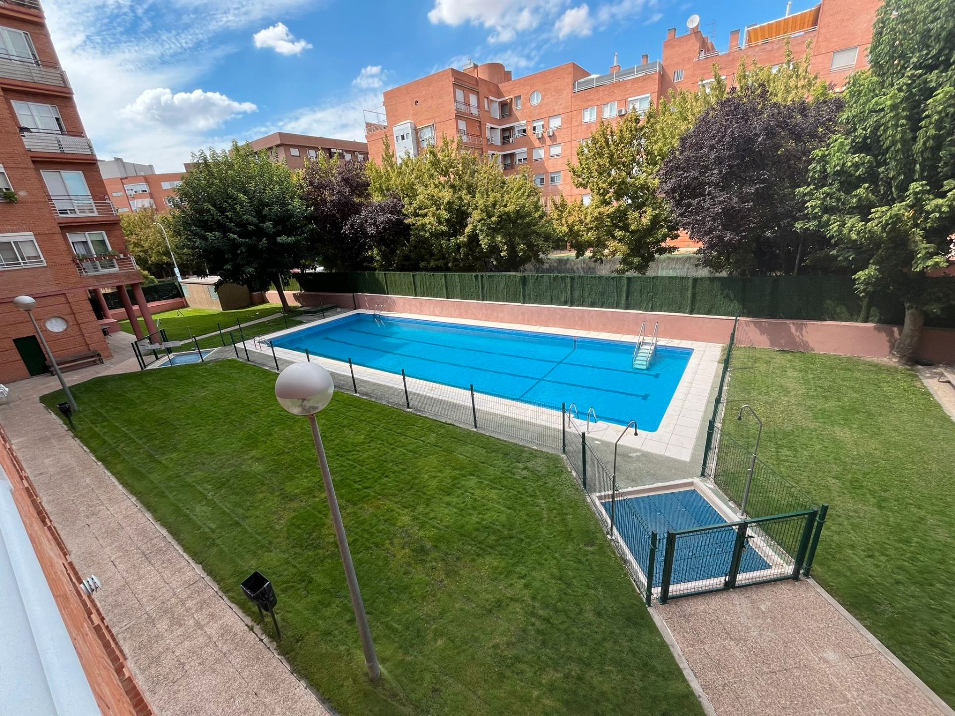 Piscina de Pis en venda en Torrejón de Ardoz amb Aire condicionat, Calefacció i Parquet