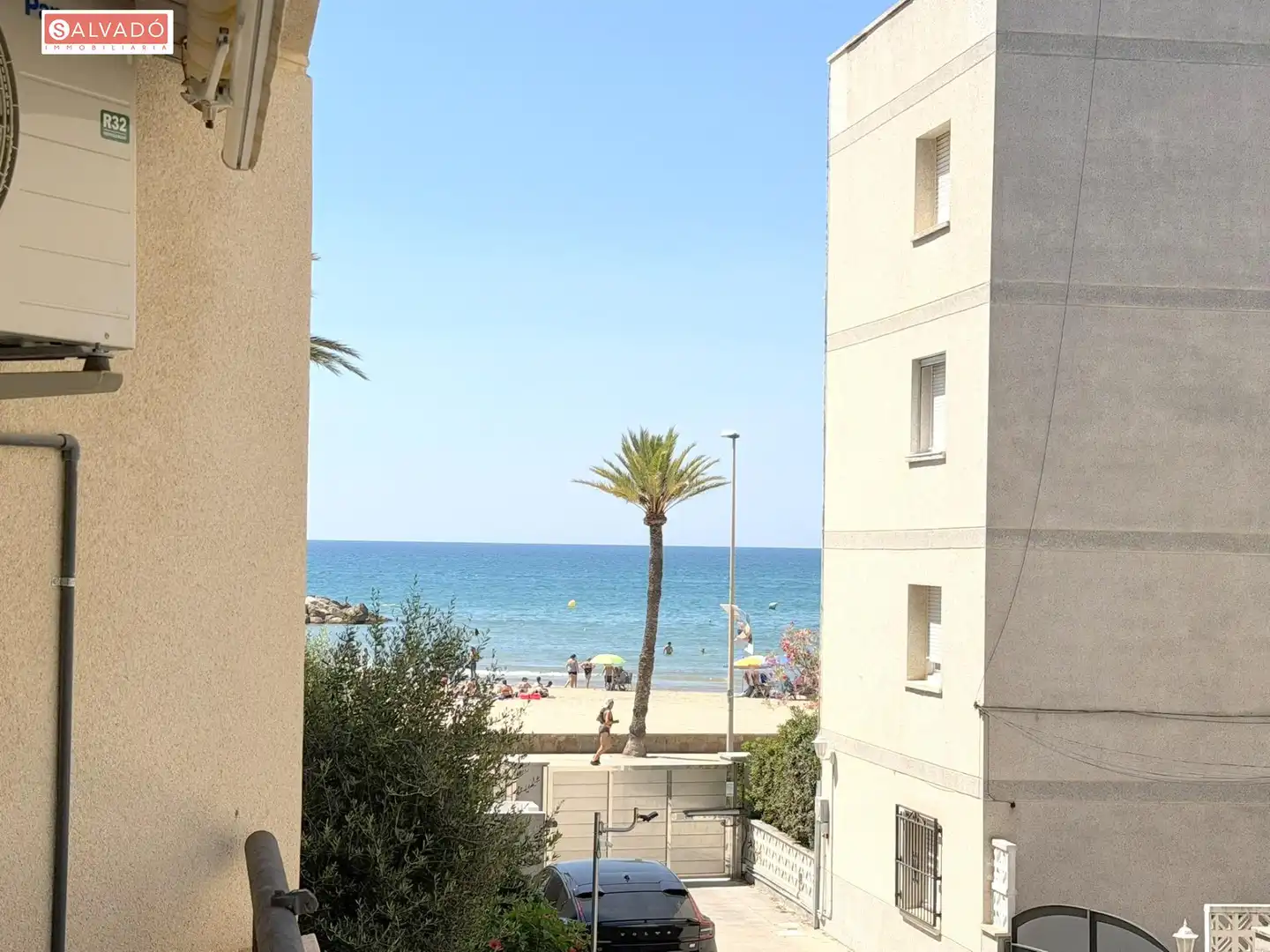 Exterior view of Flat for sale in Cunit  with Air Conditioner, Heating and Storage room