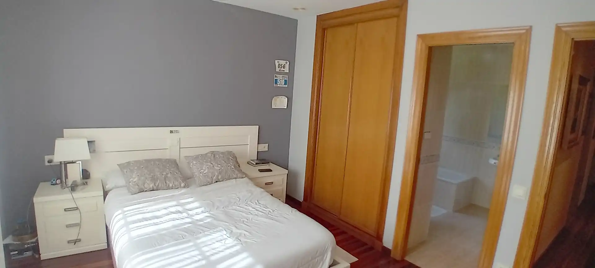 Dormitori de Casa o xalet en venda en Parres amb Calefacció, Jardí privat i Parquet