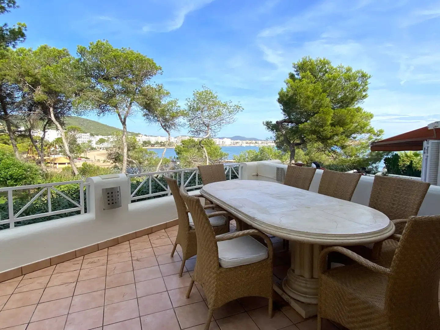 Terraza de Casa adosada en venta en Santa Eulària des Riu con Aire acondicionado, Calefacción y Jardín privado
