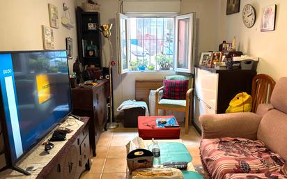 Living room of Flat for sale in  Madrid Capital