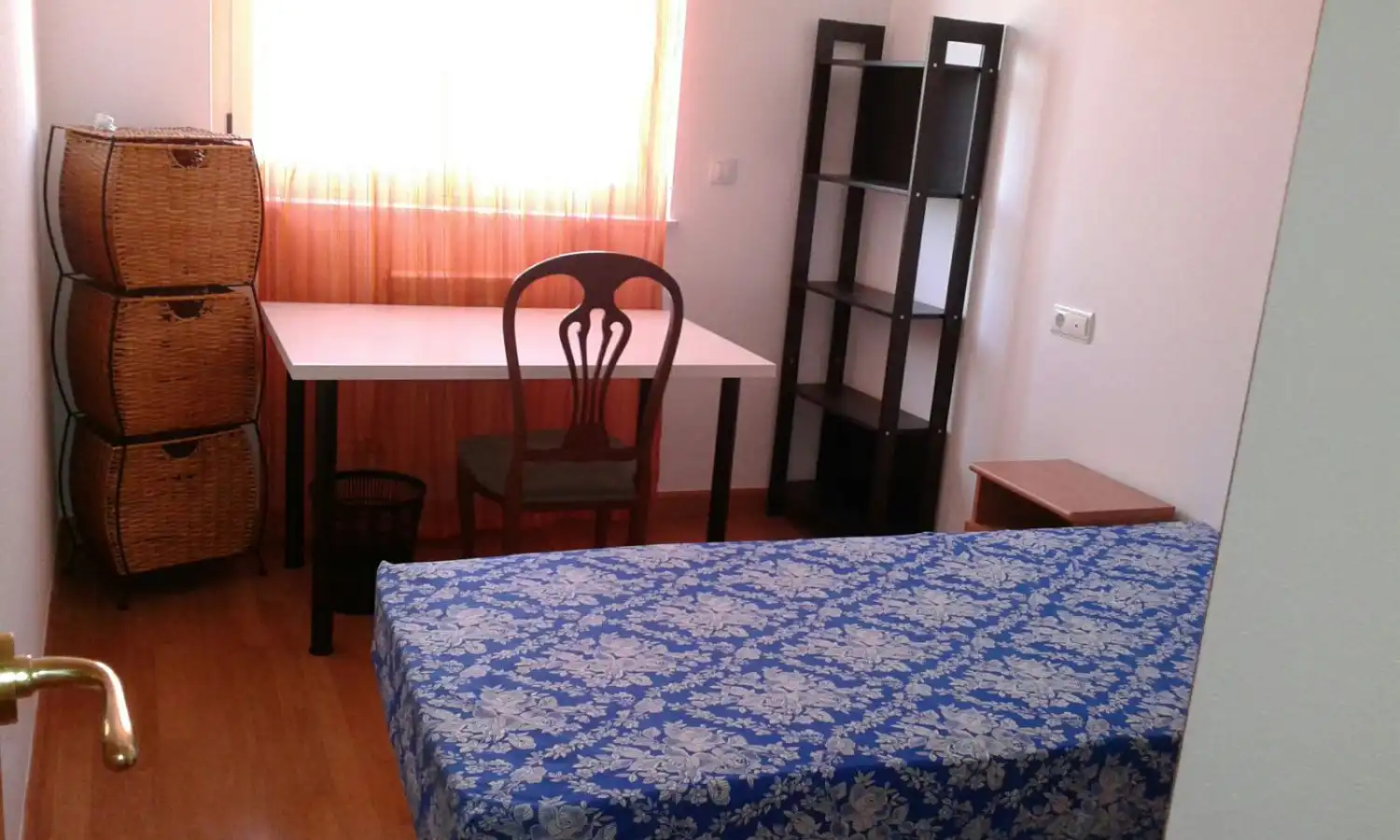 Habitación de Piso de alquiler en Salamanca con Calefacción y Amueblado