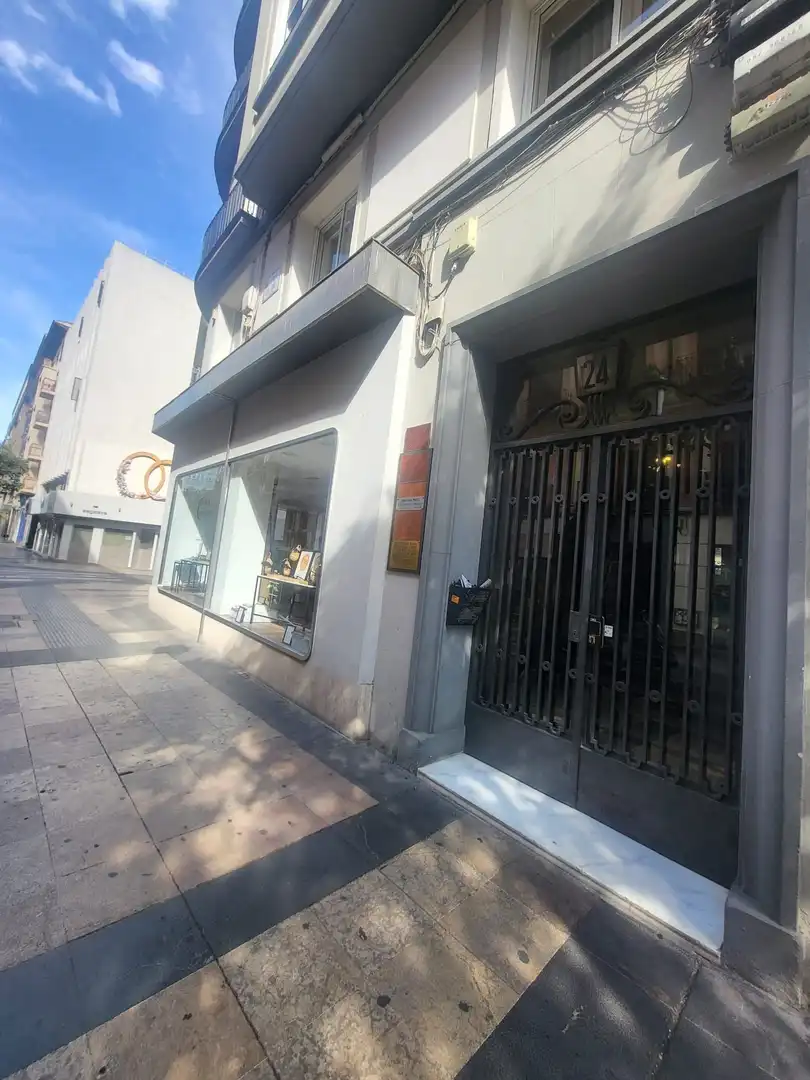 Piso en venta en Alfonso
