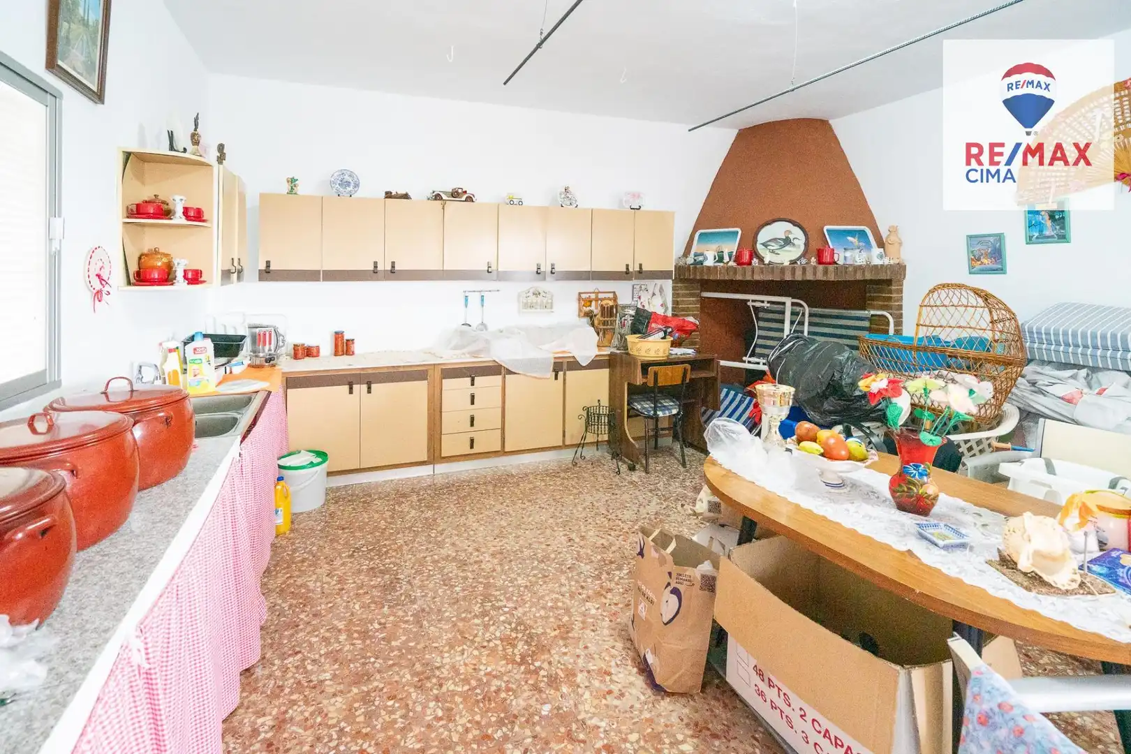 Cuina de Casa o xalet en venda en Guadix