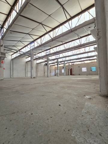 Nave industrial en Venta en Centre