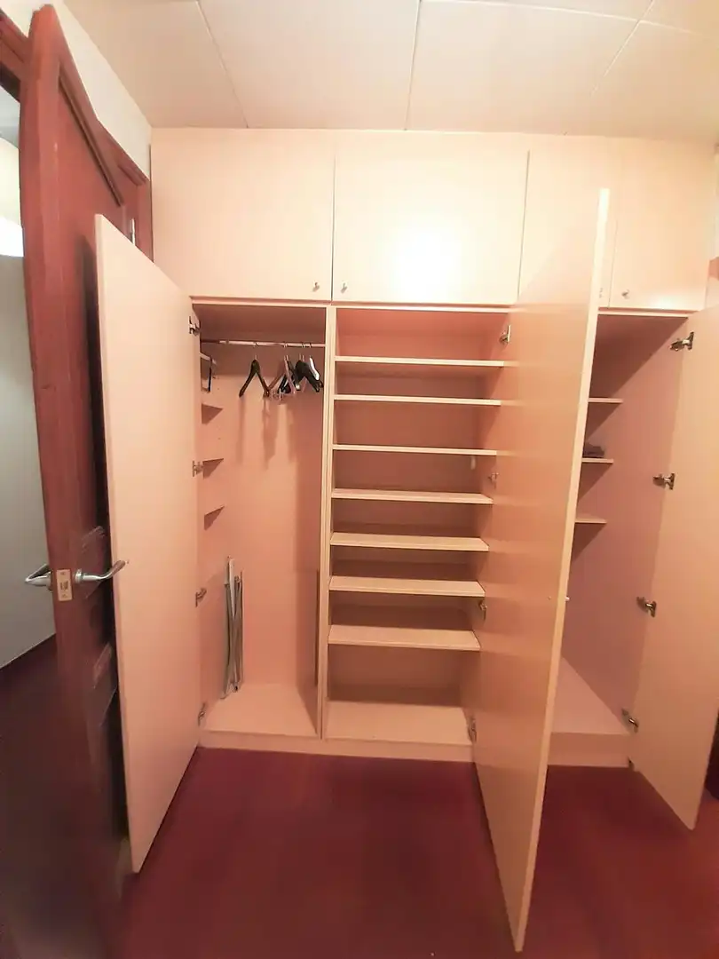 Bedroom of Flat for share in Barcelona  with Air Conditioner, Heating and Furnished