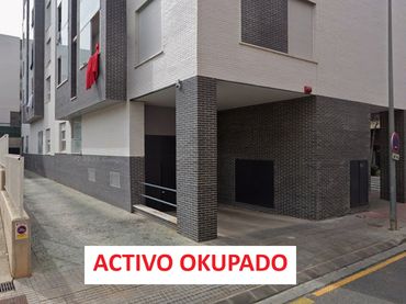 Individual con ascensor en venta en Calle Amigos del País