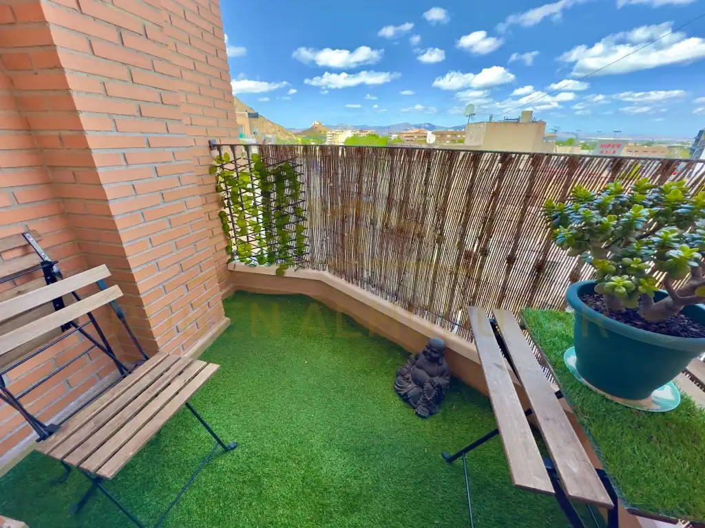 Terraza de Piso en venta en Callosa de Segura con Aire acondicionado