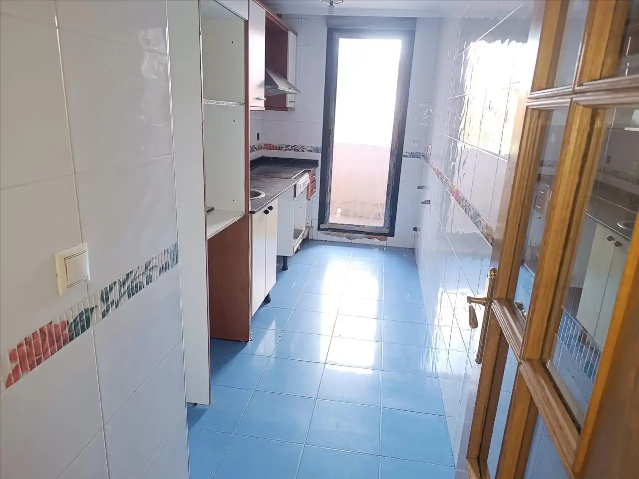 Cuina de Pis en venda en León Capital  amb Parquet