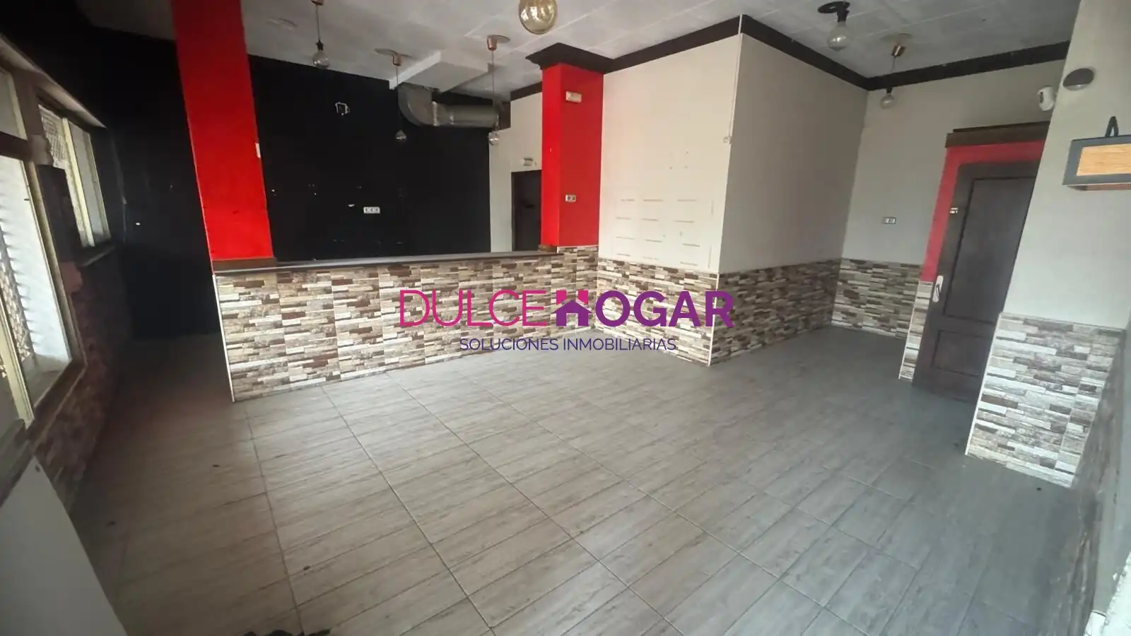 Local comercial en venda a Plaza Gloria fuertes, imagen 4