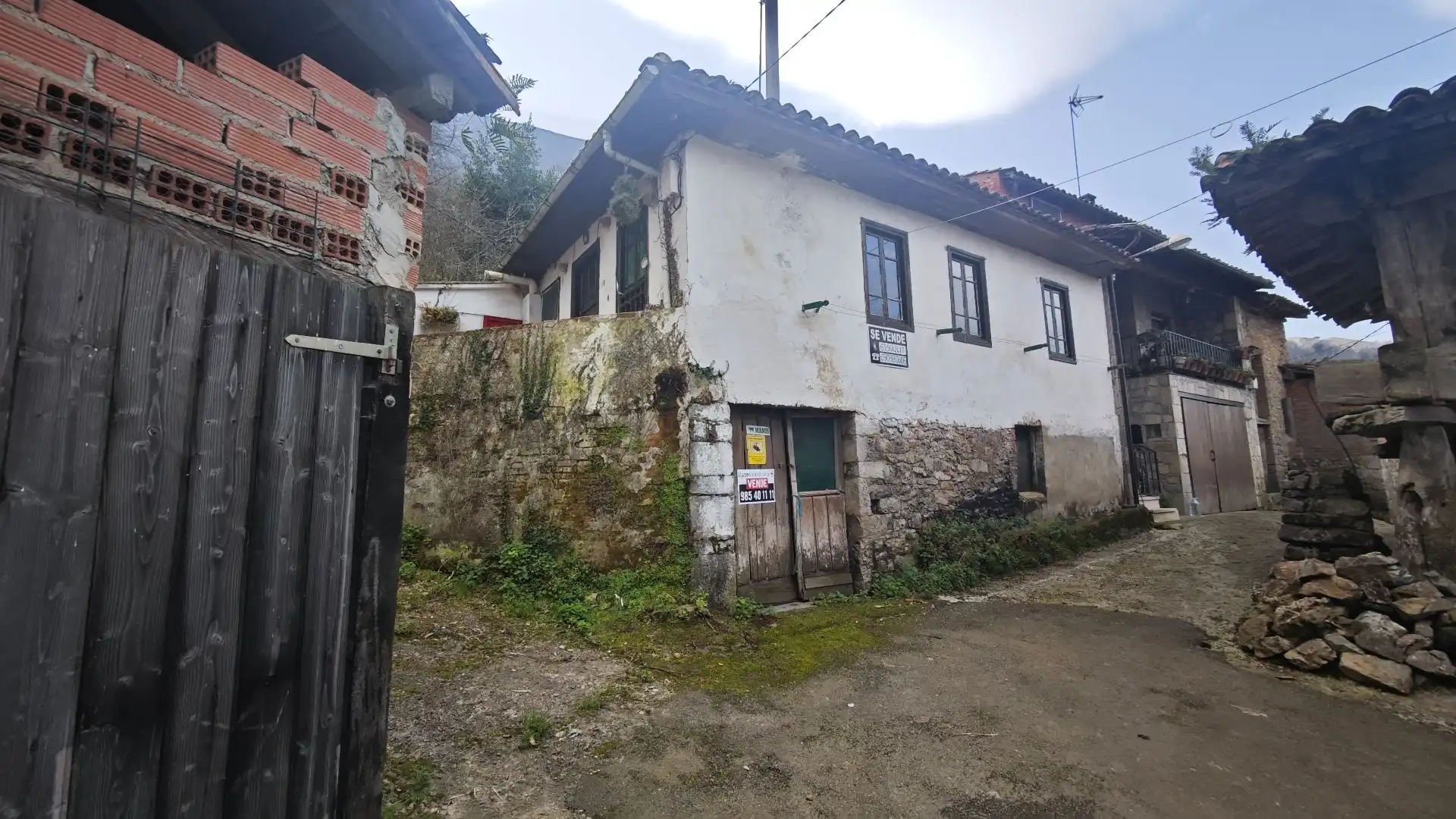 Vista exterior de Casa o chalet en venta en Llanes con Jardín privado y Terraza