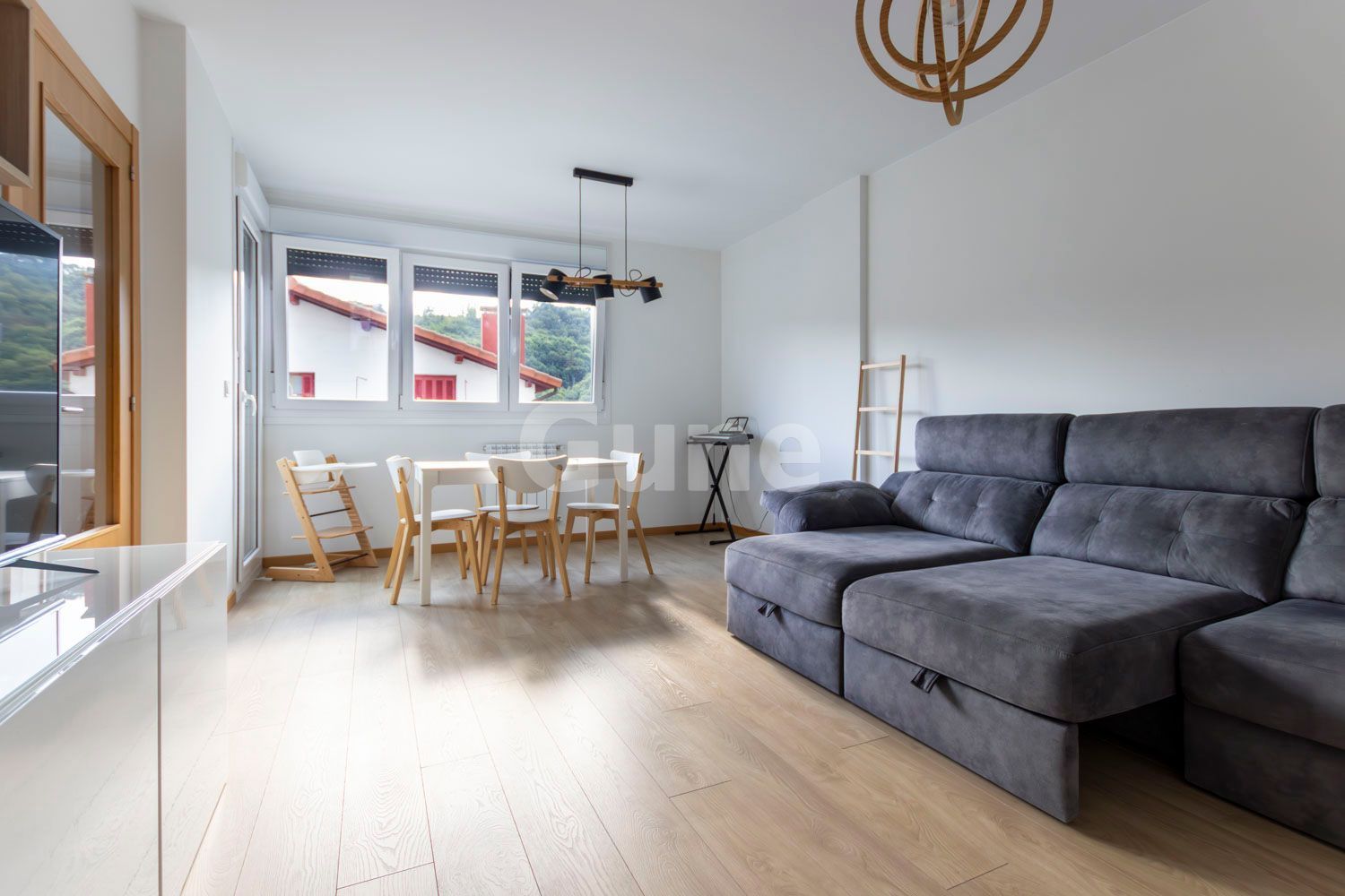 Sala de estar de Piso en venta en Lazkao con Calefacción, Terraza y Trastero