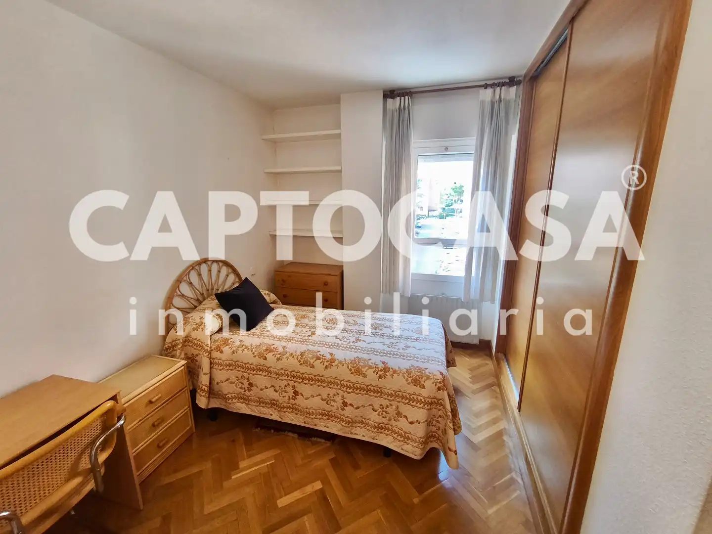 Habitación de Piso en venta en Moncloa - Aravaca