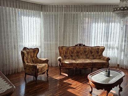 Living room of Flat for sale in Vitoria - Gasteiz  with Heating, Terrace and Storage room