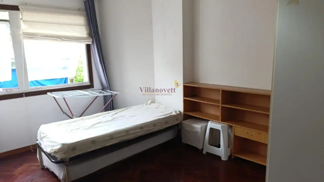 Dormitori de Estudi de lloguer en Vigo  amb Moblat