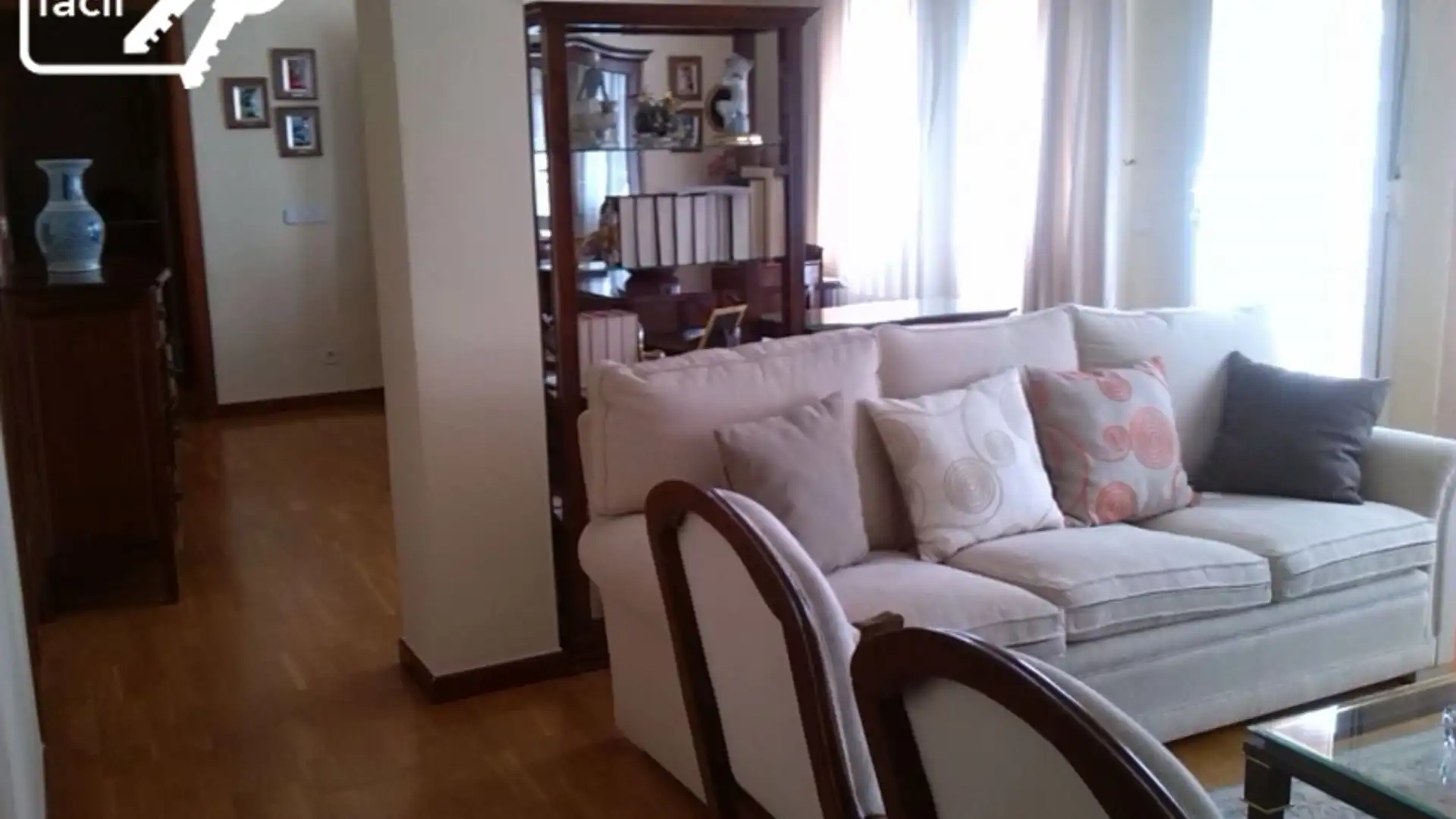 Sala d'estar de Pis en venda en Valladolid Capital amb Calefacció i Terrassa