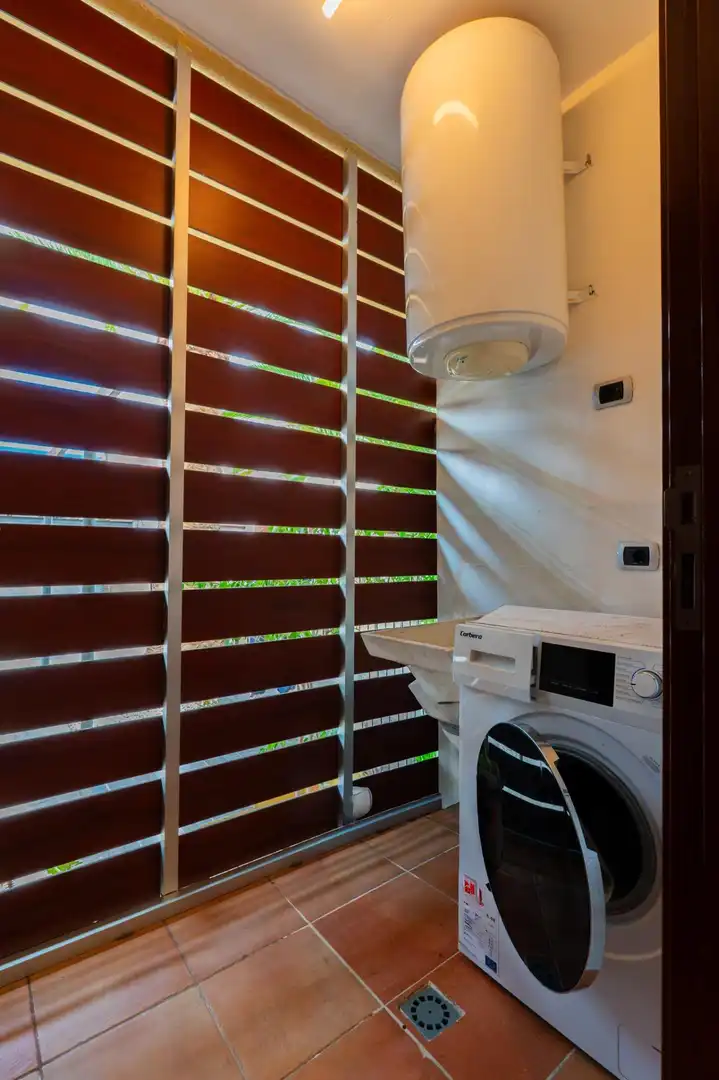 Casa bifamiliare con piscina in affitto a Avenida Avenida Pesqueros, imagen 17