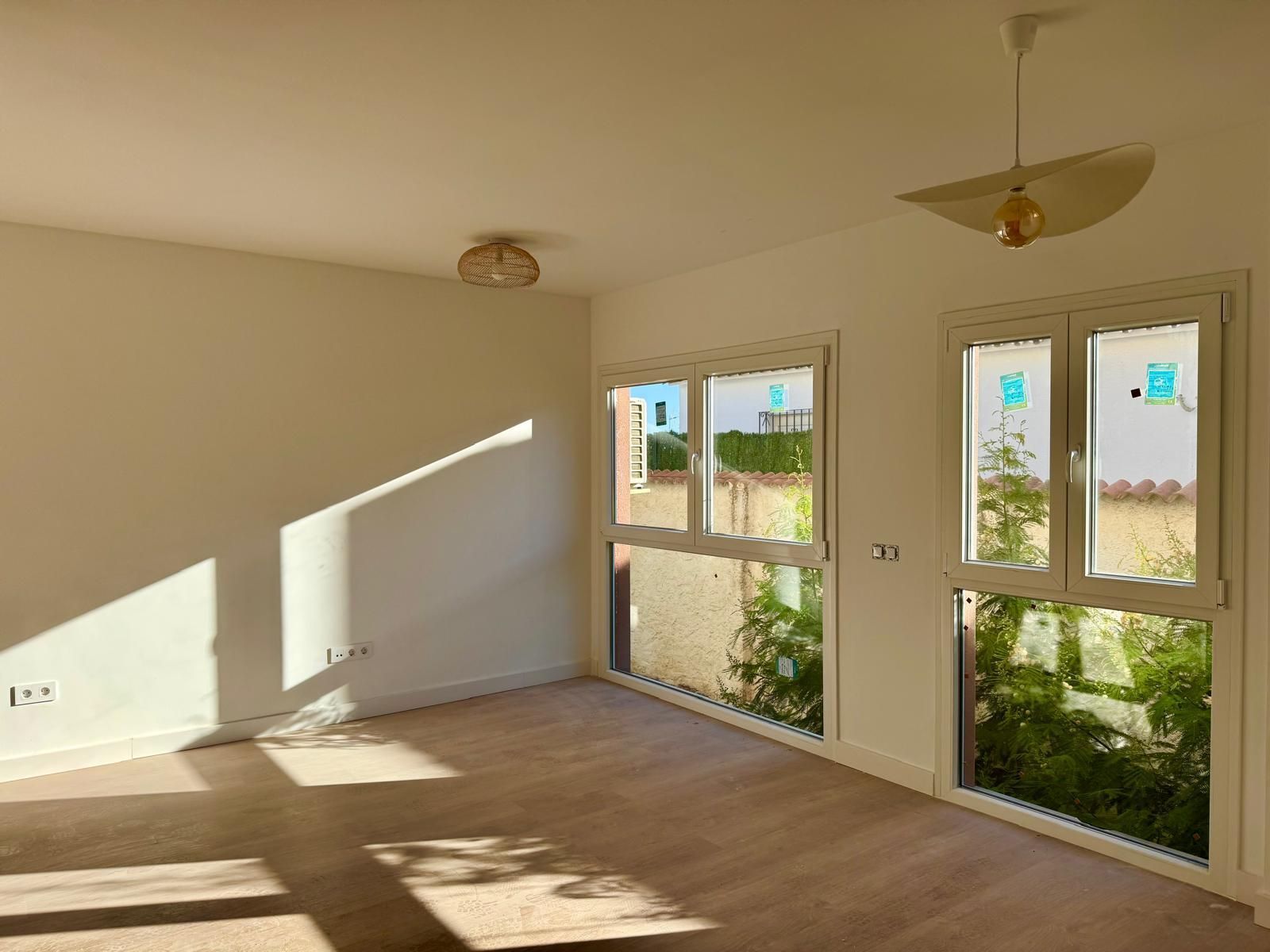 Living room of Flat for sale in Torremolinos  with Terrace and Storage room