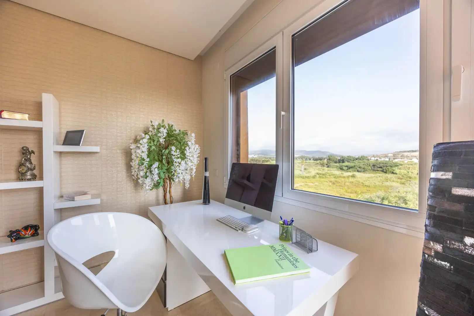 Apartment with pool for sale in Puerto de Sotogrande - La Marina, imagen 27