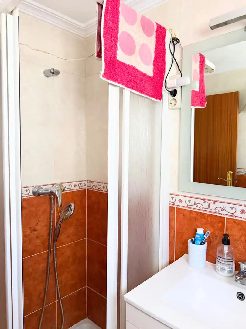 Baño de Piso en venta en Sevilla con Aire acondicionado, Calefacción y Trastero
