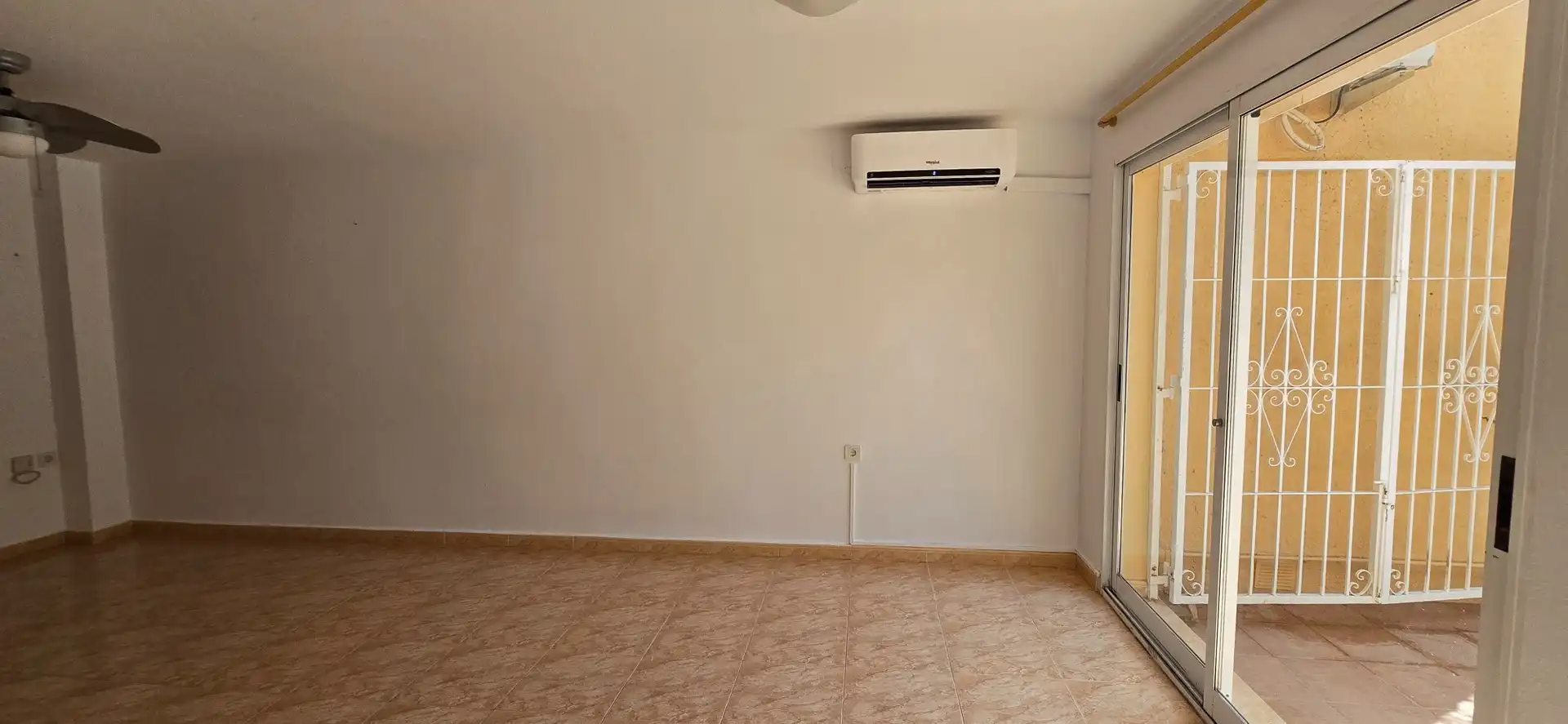 Casa adosada en venta en L'Alfàs del Pi con Aire acondicionado, Jardín privado y Piscina