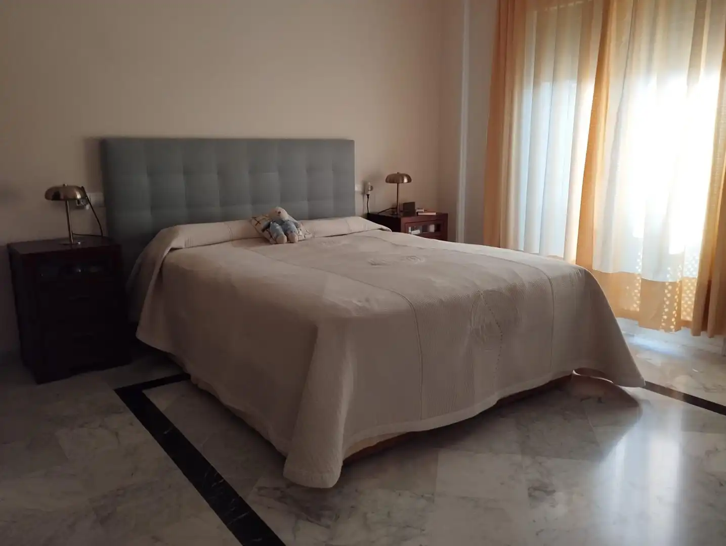 Dormitori de Casa adosada en venda en Córdoba amb Aire condicionat, Terrassa i Traster