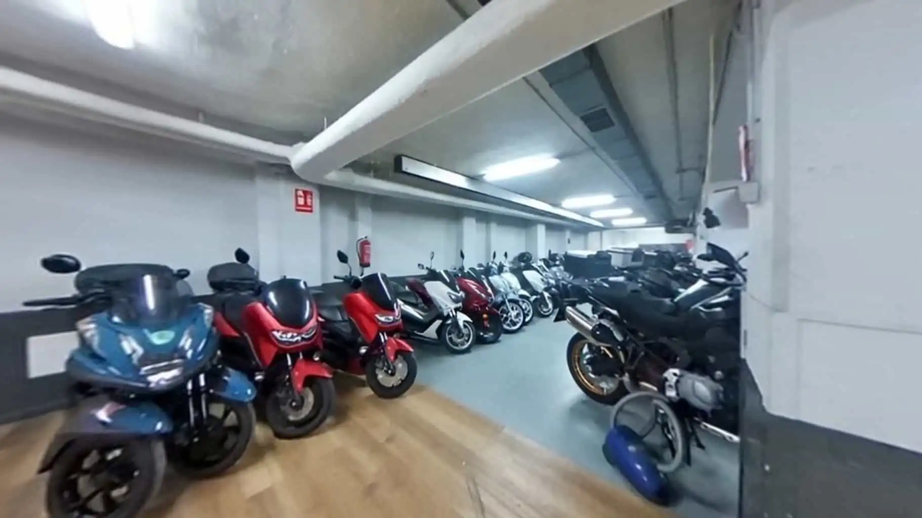 Business premises to rent in Avenida del General Perón 3, imagen 24