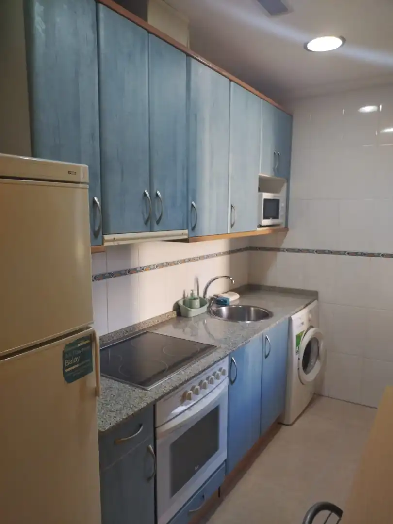 Küche von Wohnung zur Miete in Zaragoza mit Heizung, Möbliert und Ofen