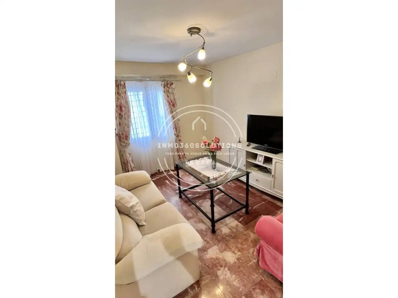 Wohnzimmer von Wohnung zum Verkauf in Córdoba mit Klimaanlage, Terrasse und Abstellraum