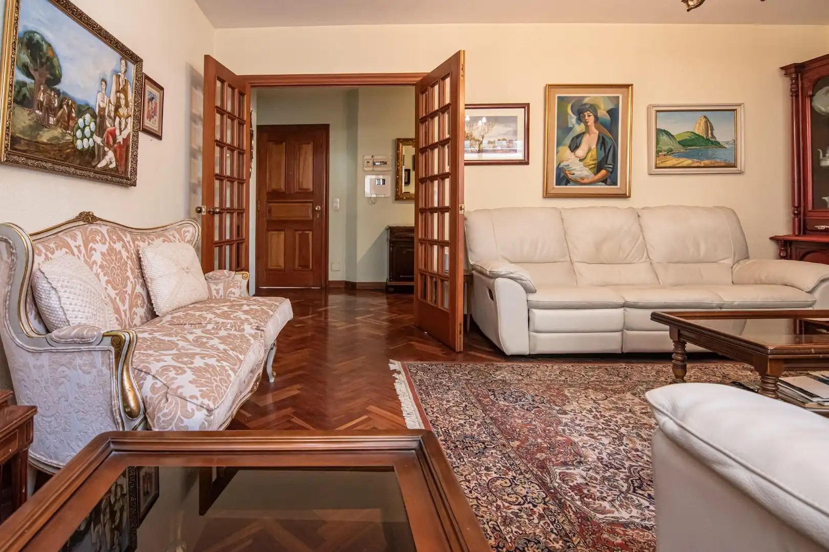 Sala d'estar de Pis en venda en A Coruña Capital  amb Calefacció, Parquet i Traster