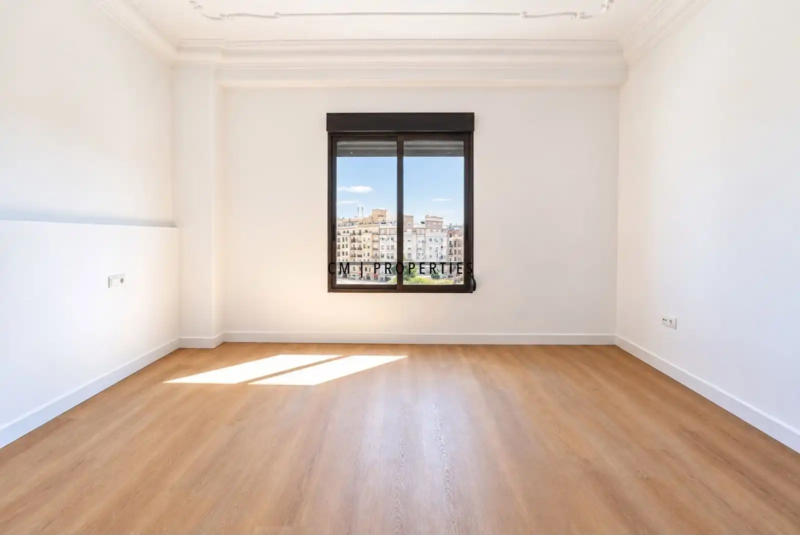 Appartamento con terrazza in affitto a Extramurs, imagen 8