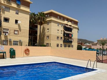 Pis amb piscina en venda a Arroyo de la Miel