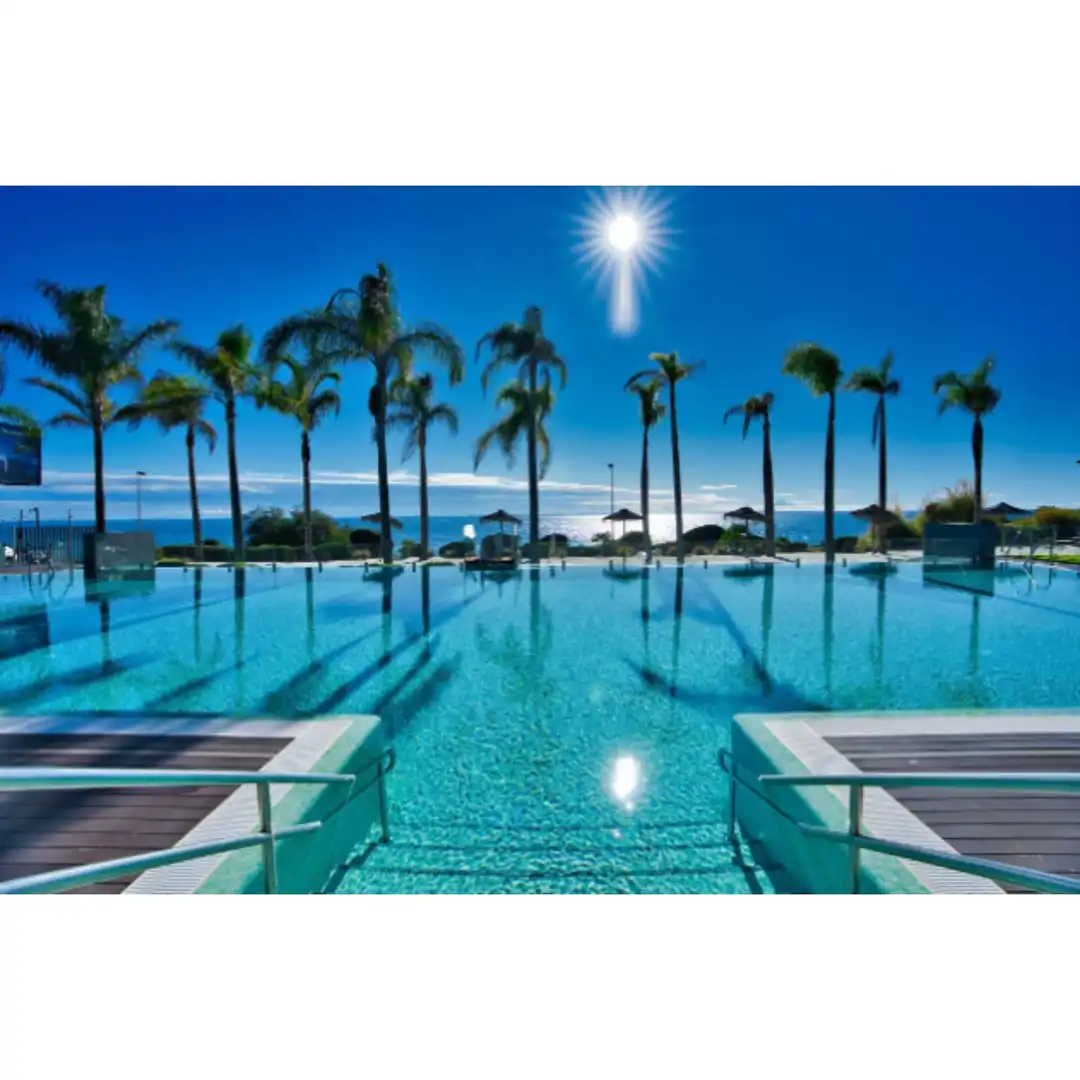 Apartamento con piscina en venta en El Faro de Calaburra - Chaparral, imagen 5