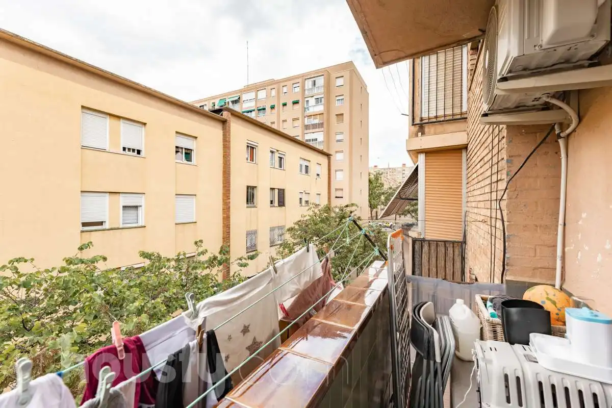 Terrasse von Wohnung zum Verkauf in Barcelona mit Klimaanlage, Heizung und Möbliert